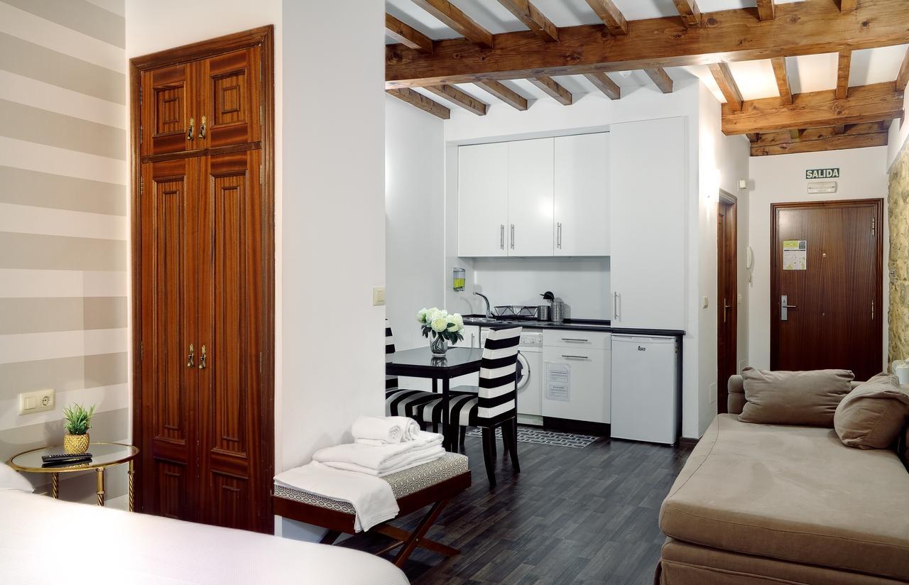 Inicia Casas Reales Lägenhet Santiago de Compostela Exteriör bild